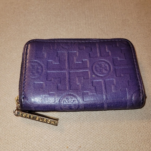 Tory Burch Handbags - Tory Burch Purple Monogram Card Holder